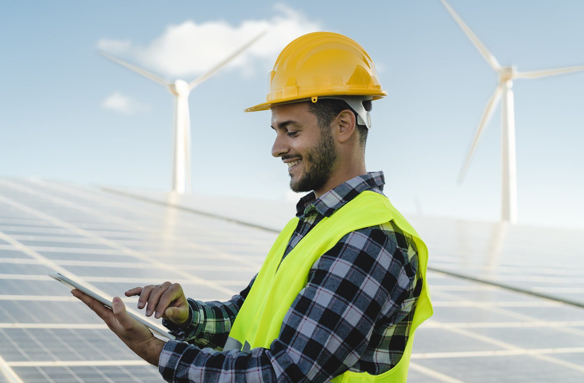 young-engineer-watching-on-tablet-the-green-plan-f-2021-09-03-02-58-48-utc-1