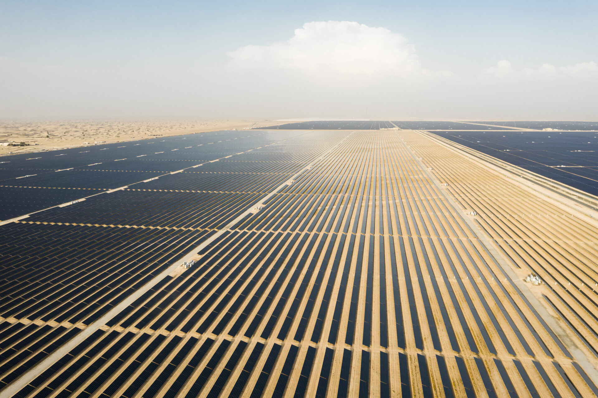 Power Factors Completes Deployment of PPC for Single-Location 1.2 GW Solar Plant in the United Arab Emirates