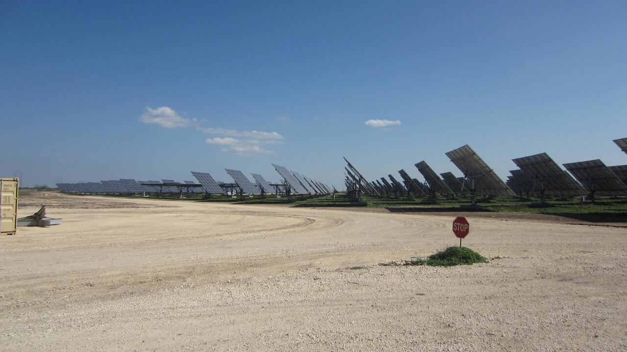 The 10 Things You Need to Know to De-risk Solar O&M #1: It's the Same, but Different